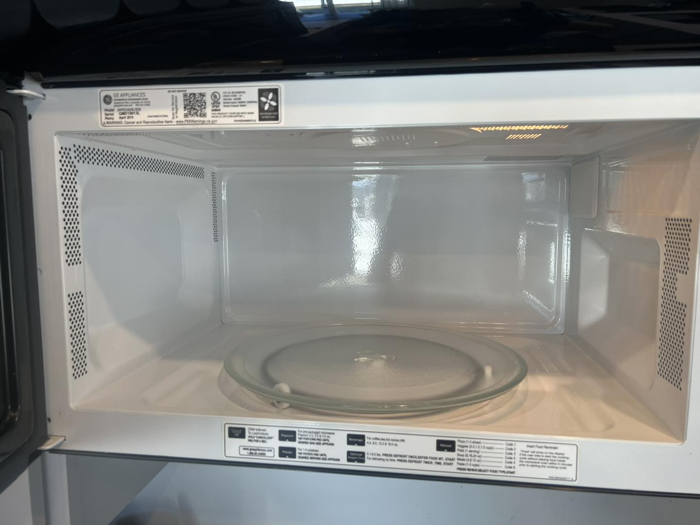 Clean Microwave
